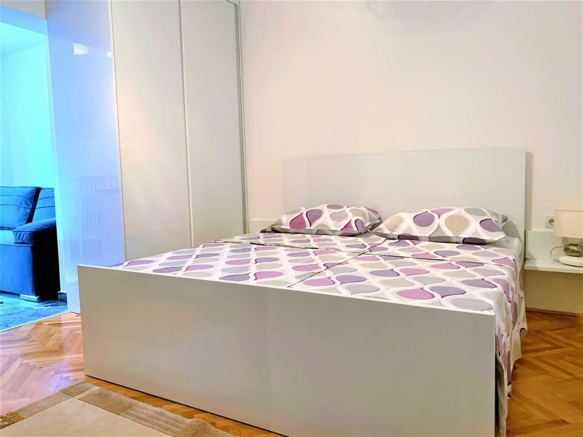 Apartment And Rooms Milak Раб Екстер'єр фото